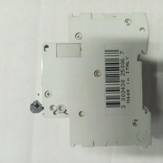 Автоматичний вимикач Schneider Electric C60H 3П 63A C (25006) - 2